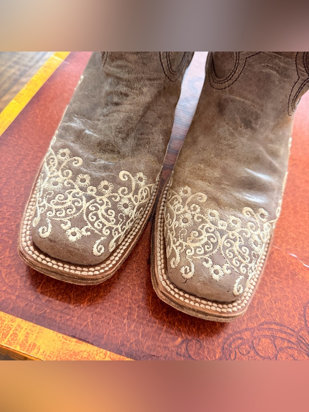 Corral Ladies Brown Crater Bone Embroidery Western Boots - Picture 3 of 10